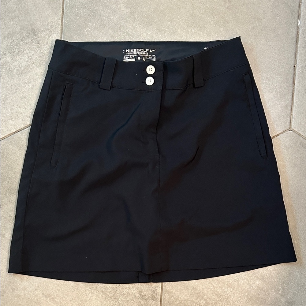 Nike navy blue Golf Skort skirt with Double-Button Waist zipper size 2